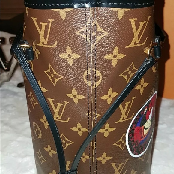 Limited Edition Louis Vuitton Kabuki Neverfull Bag - Picture 4 of 8